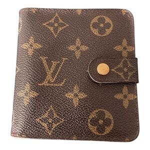 Louis Vuitton Monogram Wallet